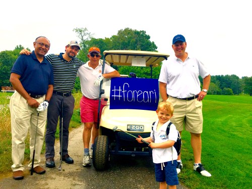 Ari golfs with his doctors